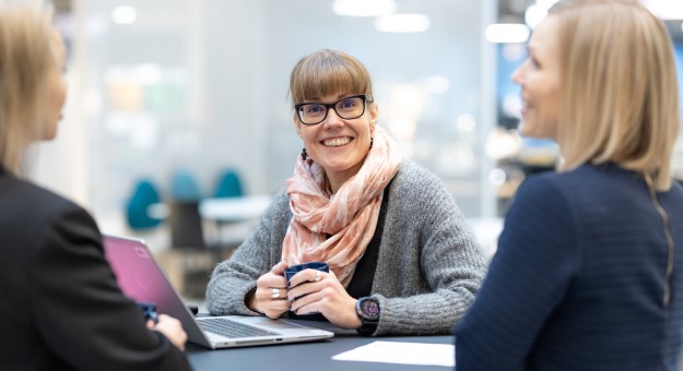 Keski-Suomen hyvinvointialueen toiminta-avustukset järjestöille haettavissa