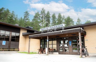 Saarijärven sosiaali- ja terveysaseman pääsisäänkäynti